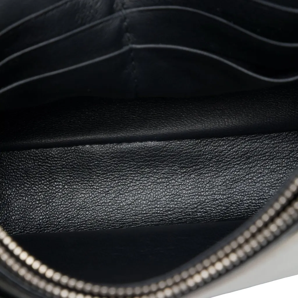Balenciaga Leather Everyday Wallet on Chain White Leather Very good - Model View