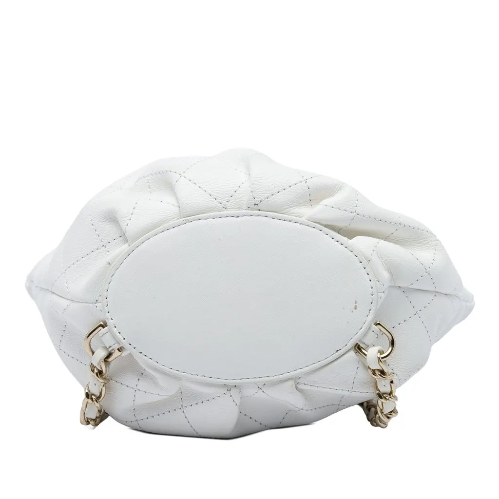 Chanel CC Quilted Calfskin Bucket Backpack White Leather Very good - Inside View