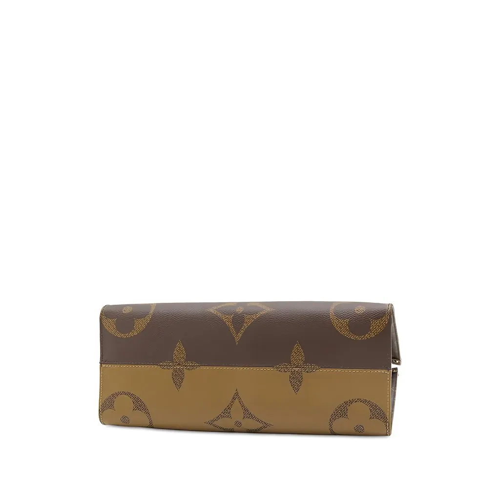 Louis Vuitton Monogram Reverse Giant OnTheGo MM Brown Canvas Good - Inside View