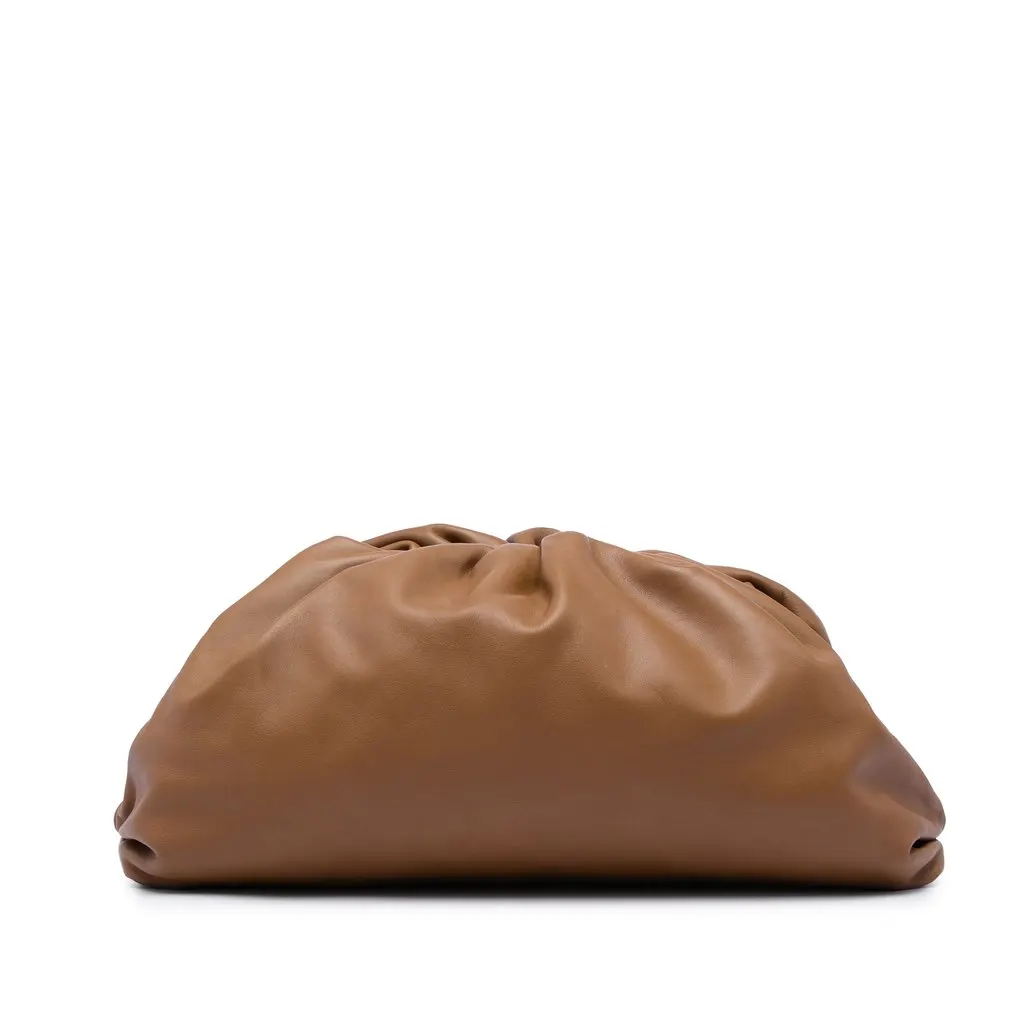 Bottega Veneta Lambskin The Pouch Brown Leather Very good - Front View