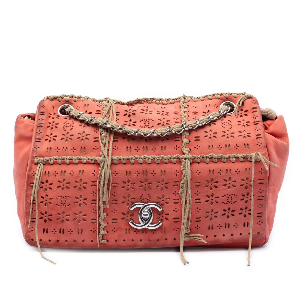 Chanel Laser Cut Fringe Suede Flap Bag Orange Leather Very good - Front View