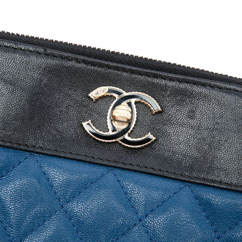 Chanel Medium Bicolor Quilted Sheepskin Mademoiselle O Case Clutch Blue Leather Very good - Box View