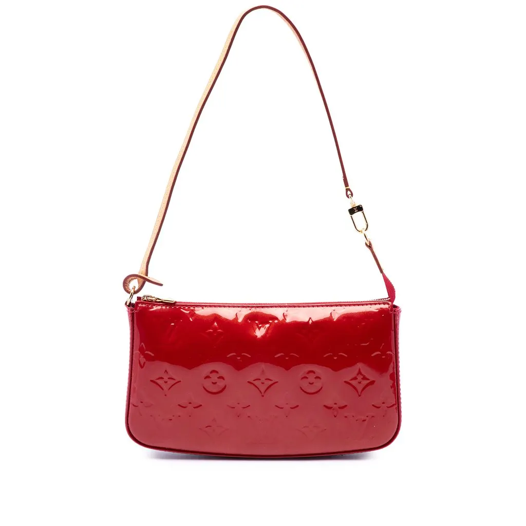 Louis Vuitton Monogram Vernis Pochette Accessoires Red Leather Very good - Front View