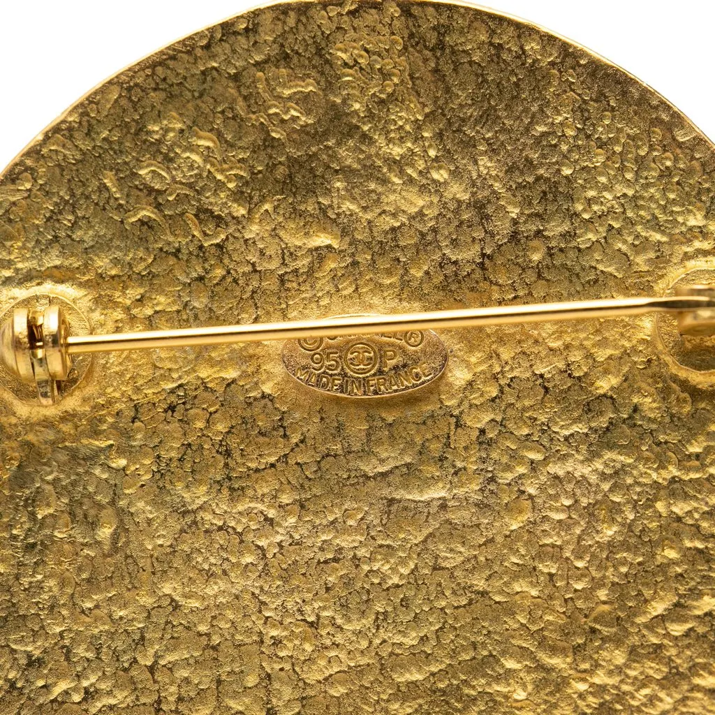 Chanel CC Gold Plated Round Brooch Gold Metal Very good - Inside View