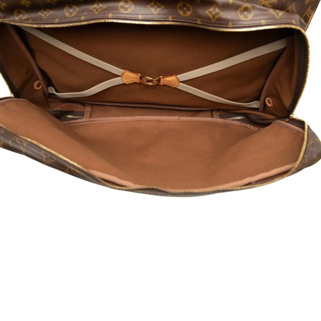 Louis Vuitton Monogram Sac Chasse Hunting Bag Brown Canvas Good - Model View