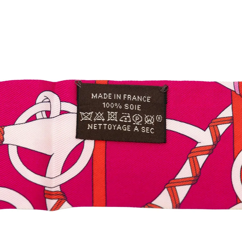 Hermès Panoplie Equestre Silk Twilly Scarf Pink Silk Very good - Model View