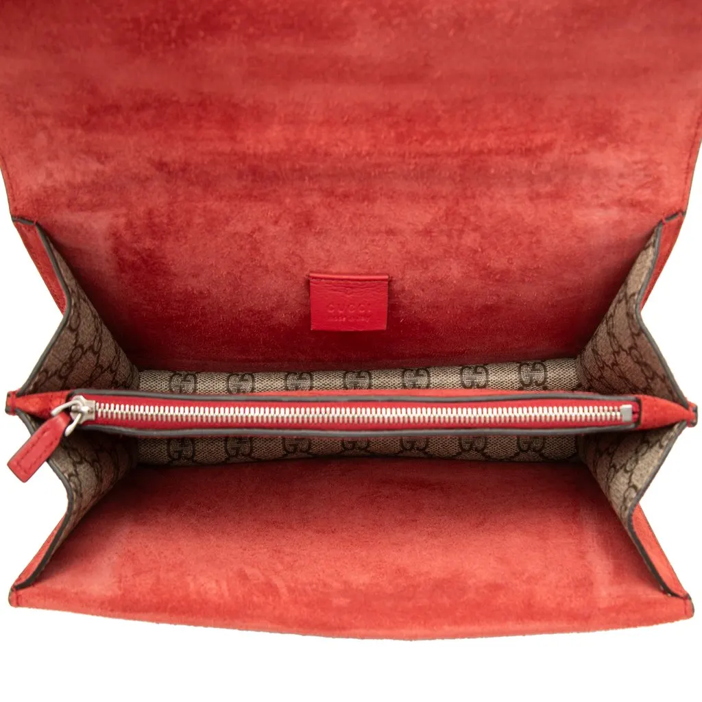 Gucci Medium GG Supreme Dionysus Shoulder Bag Beige Canvas Very good - Model View