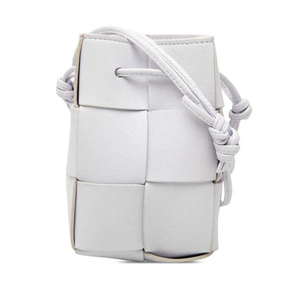 Bottega Veneta Mini Nappa Maxi Intrecciato Cassette Bucket Bag White Leather Very good - Front View