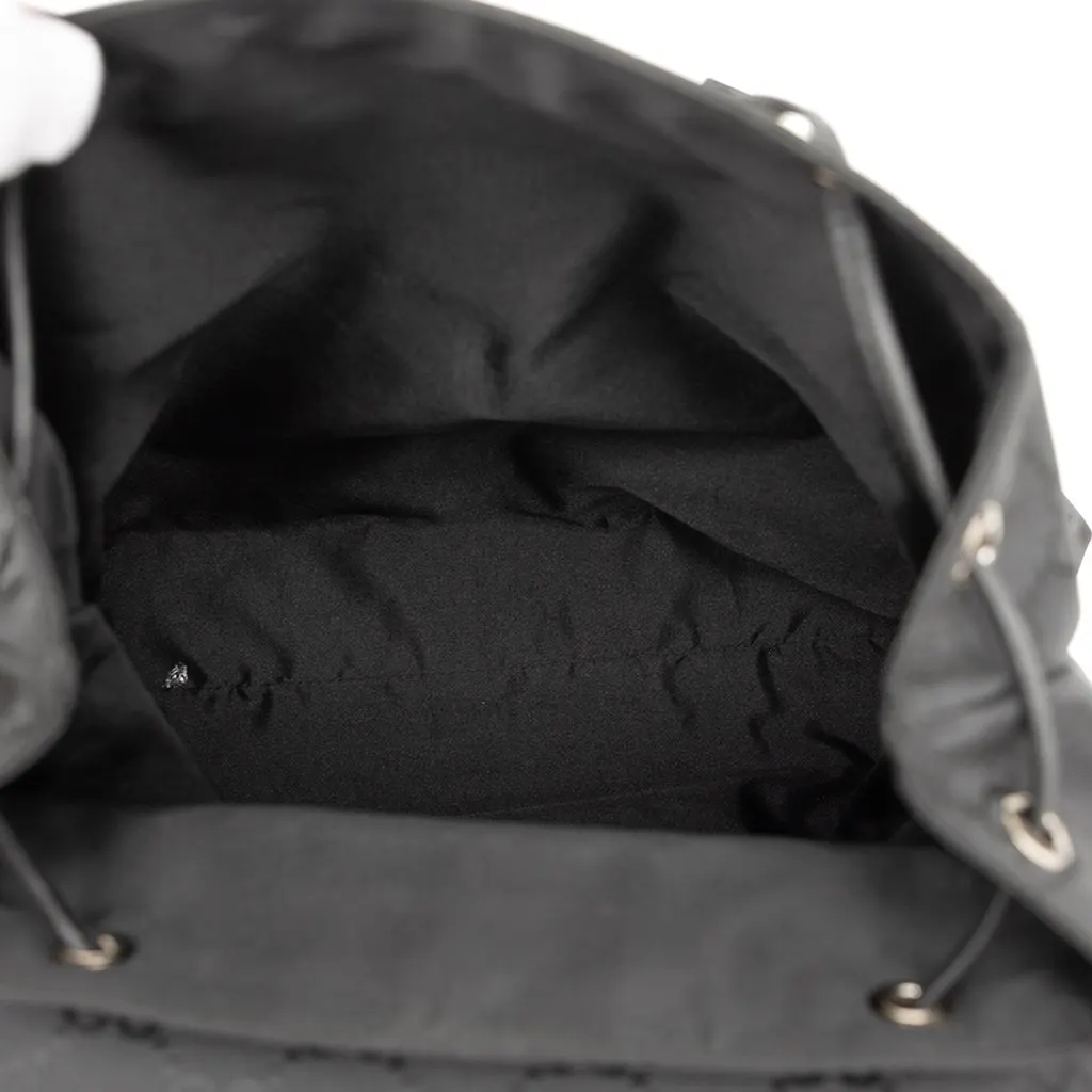 Gucci GG Nylon Backpack Black Very good - Model View