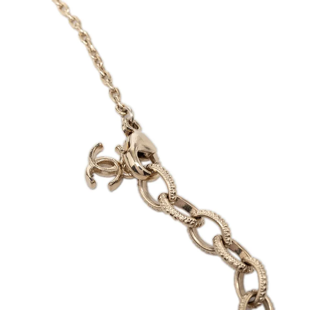 Chanel Gold Plated Enamel and Strass Pendant Necklace Gold Metal Very good - Box View