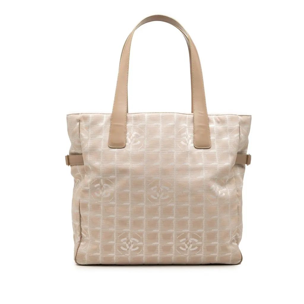 Chanel New Travel Line Nylon Tote Beige Very good - Front View