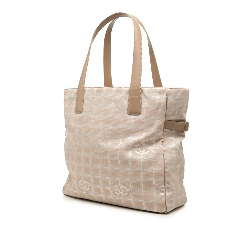 Chanel New Travel Line Nylon Tote Beige Very good - Back View