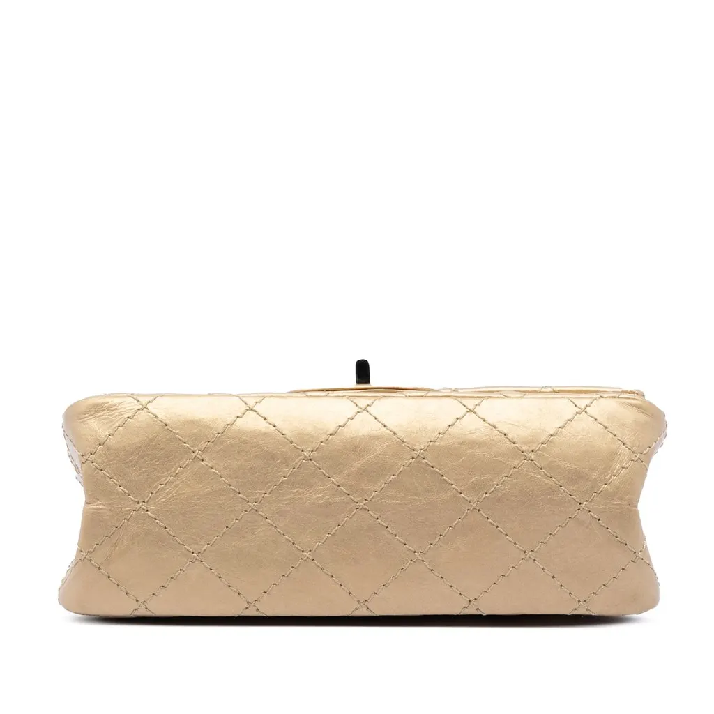 Chanel Quilted Aged Calfskin Reissue 2.55 Double Flap 224 Gold Leather Very good - Inside View