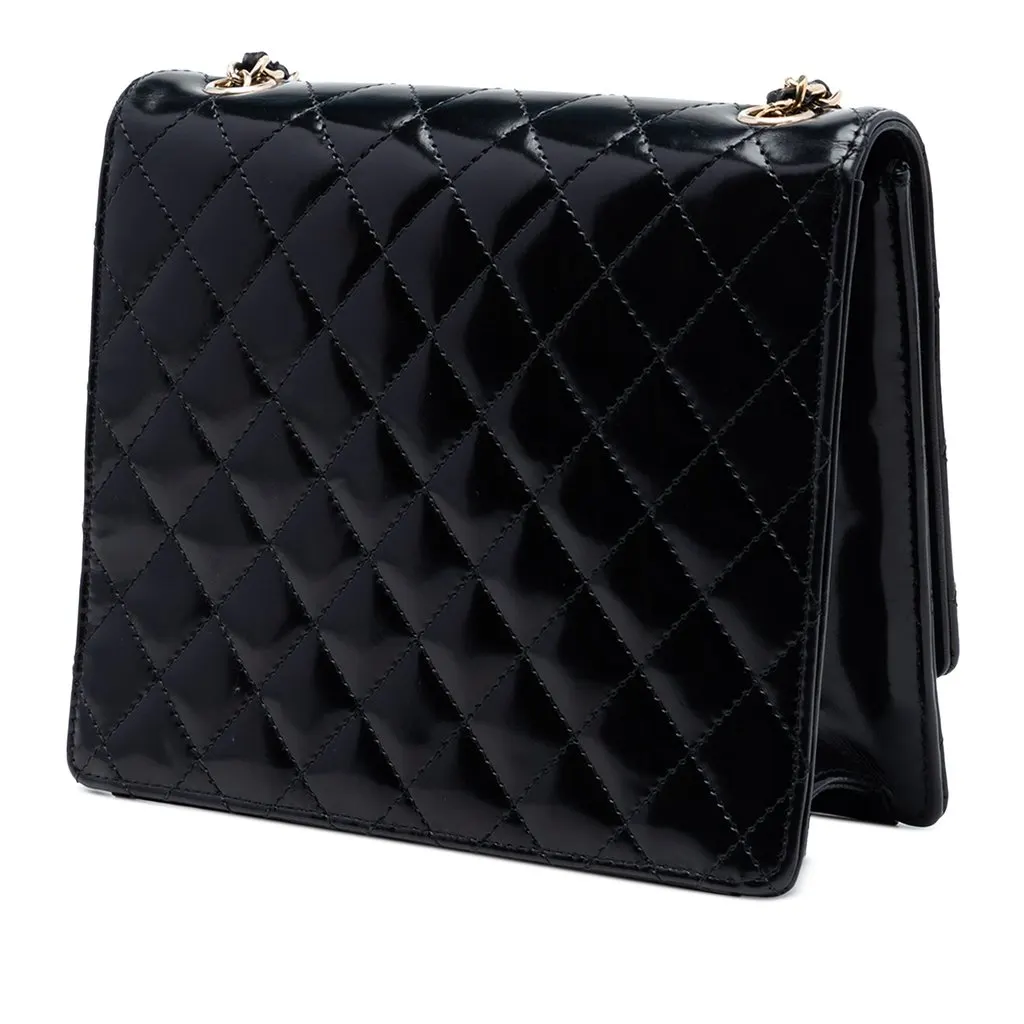 Chanel CC Quilted Patent Square Flap Black Leather Very good - Back View