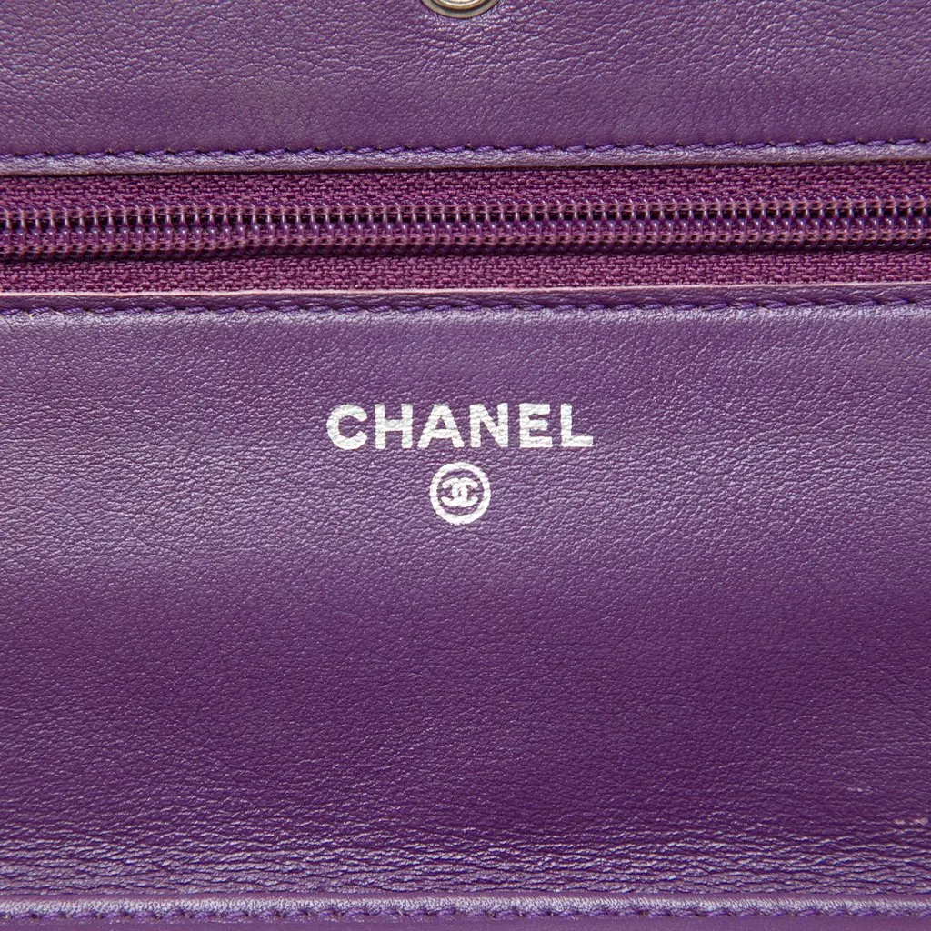 Chanel CC Quilted Patent Brilliant Wallet On Chain Red Leather Very good - Box View
