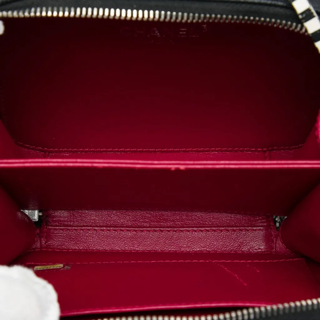 Chanel Small Caviar Striped CC Filigree Vanity Case Black Leather Very good - Model View