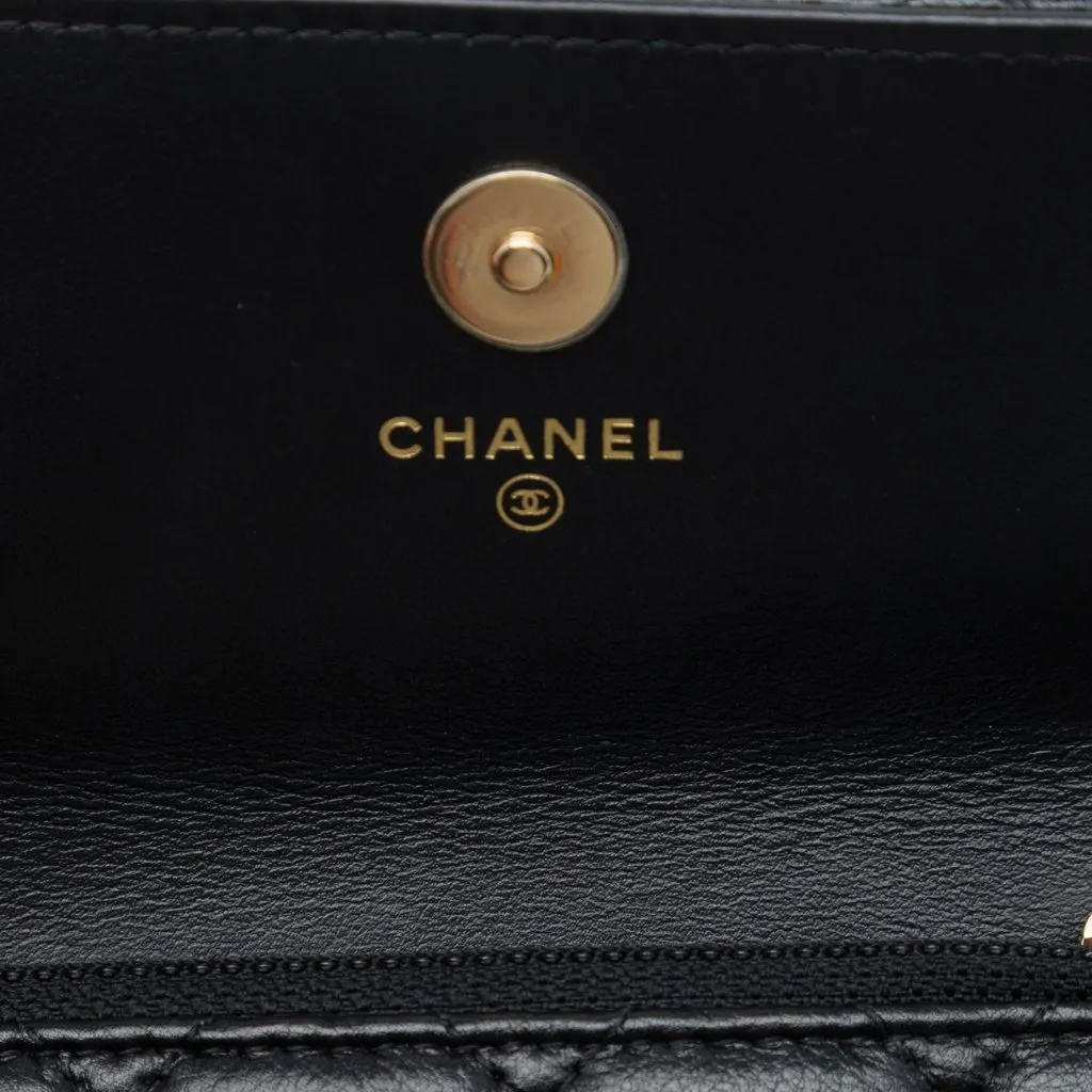 Chanel Quilted Lambskin Maxi Pearls Clutch With Chain Black Leather Very good - Box View