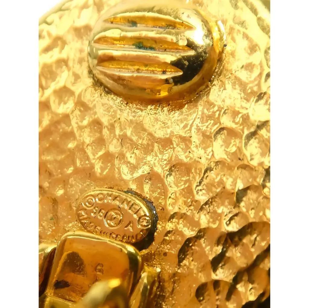 Chanel CC Gold Plated Rhombus Clip On Earrings Gold Metal Very good - Inside View