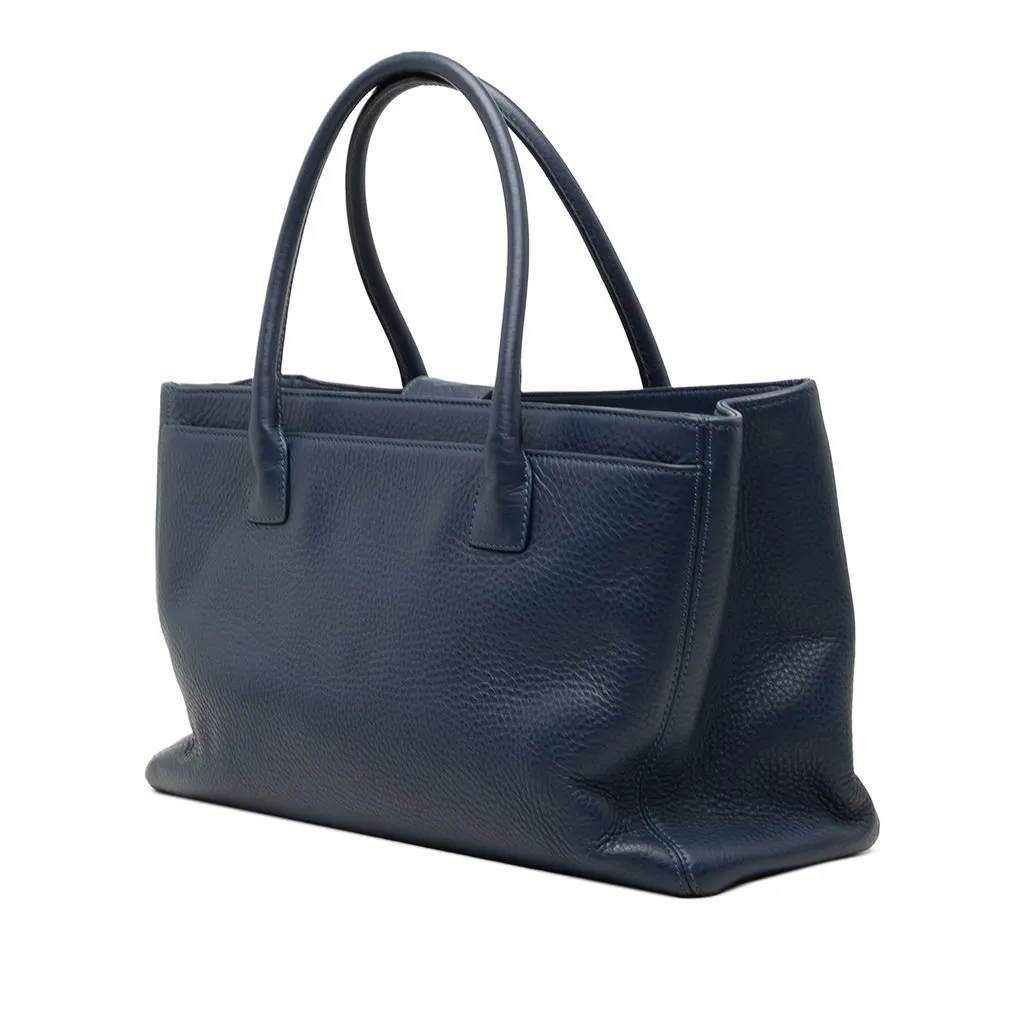 Chanel Medium Calfskin Executive Cerf Tote Blue Leather Very good - Back View
