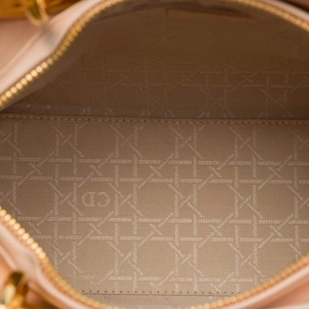 Dior Medium Suede Cannage Lady Dior Pink Leather Very good - Model View