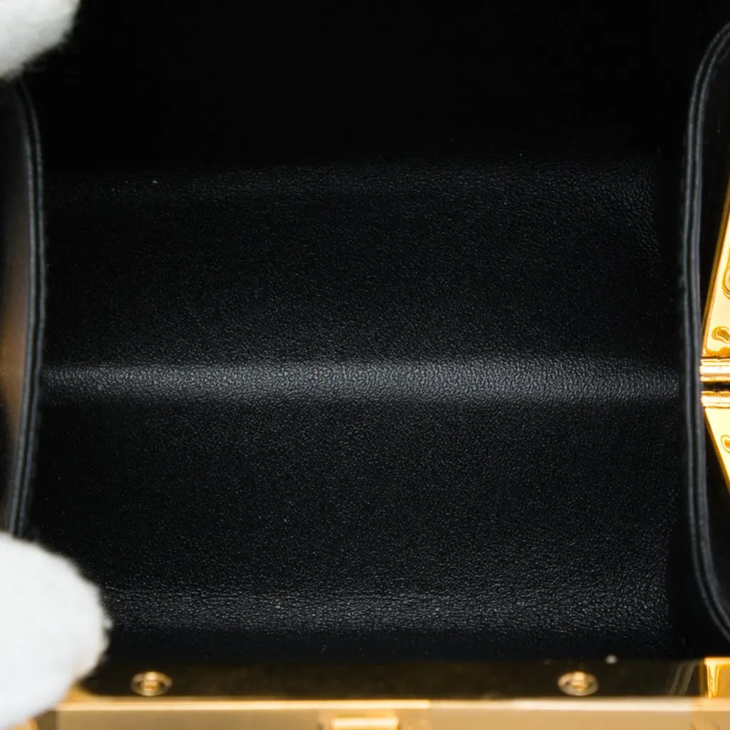 Celine Calfskin Triomphe Lana Minaudiere Black Leather Very good - Model View