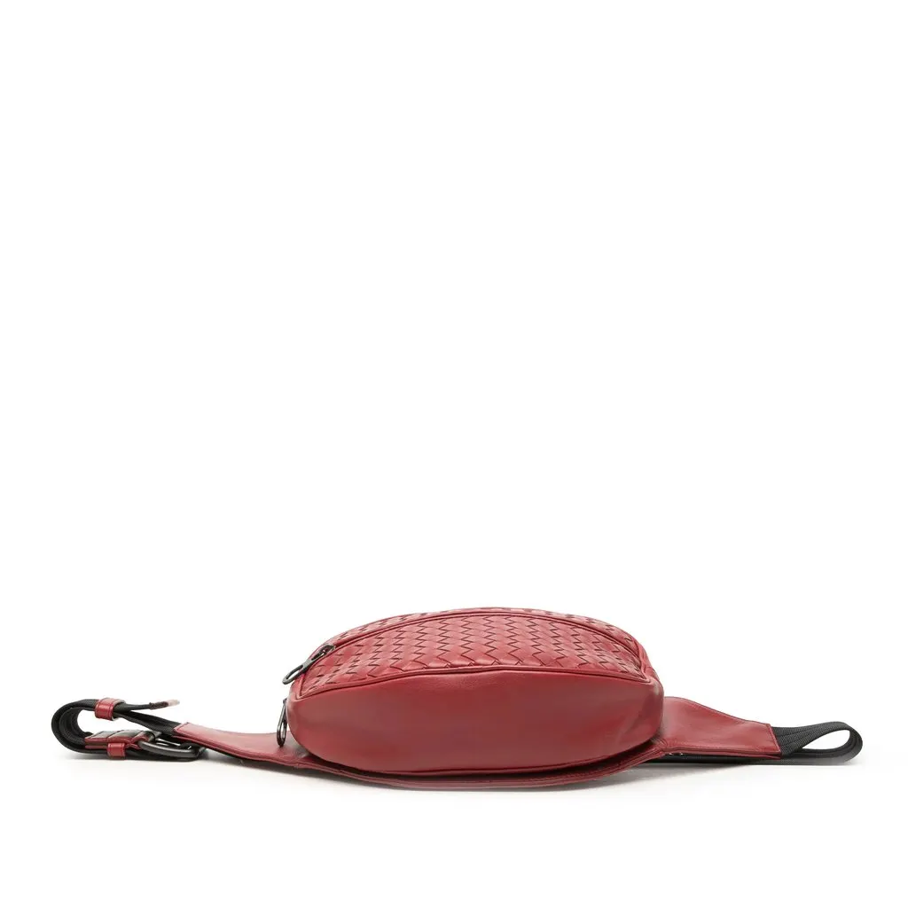Bottega Veneta Nappa Intrecciato Belt Bag Red Leather Very good - Inside View