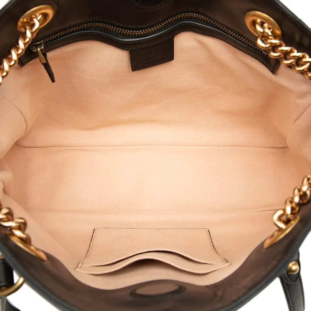 Gucci Medium GG Marmont Matelasse Calfskin Chain Shoulder Bag Black Leather Very good - Model View