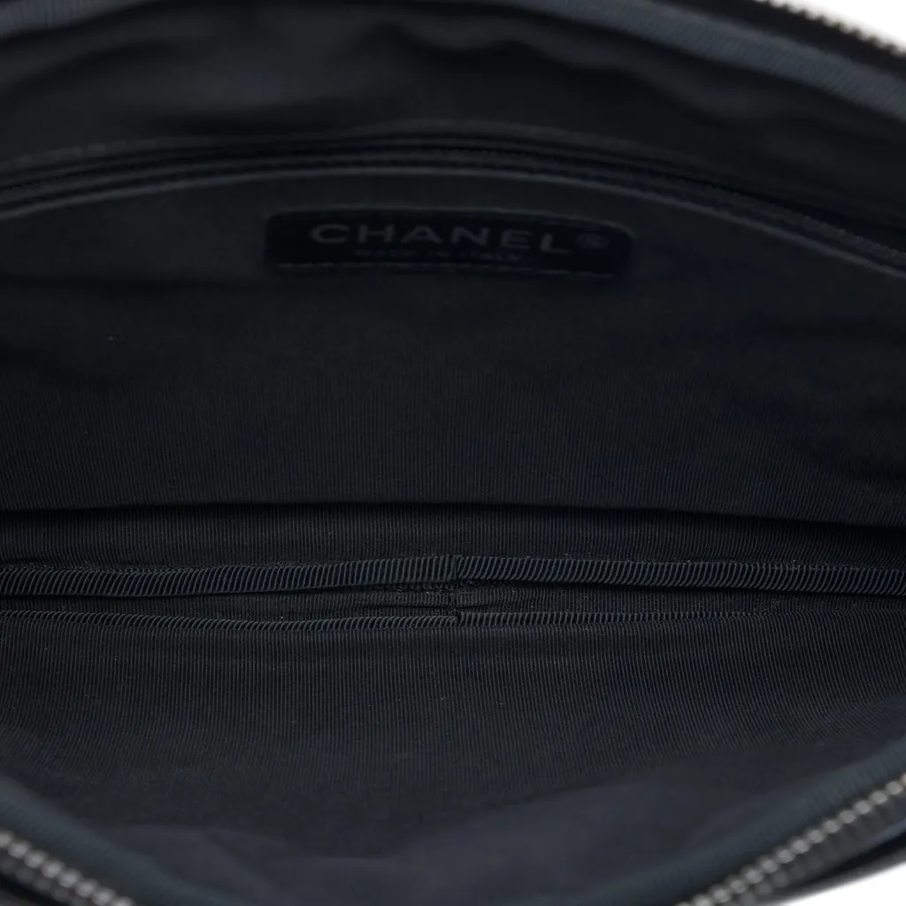 Chanel Small Quilted Lambskin Girl Clutch on Chain Blue Leather Very good - Model View