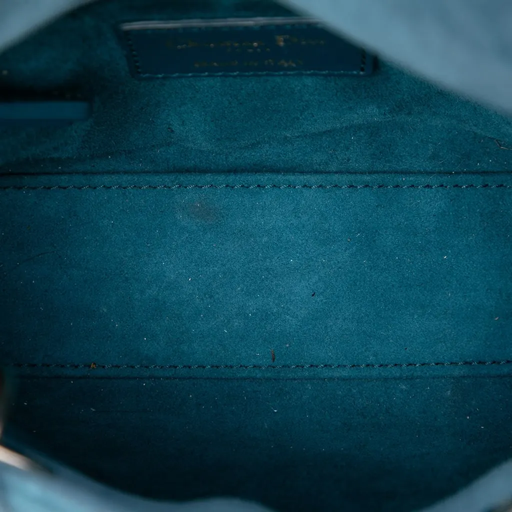 Dior Mini Velvet Cannage Lady Dior Blue Very good - Model View
