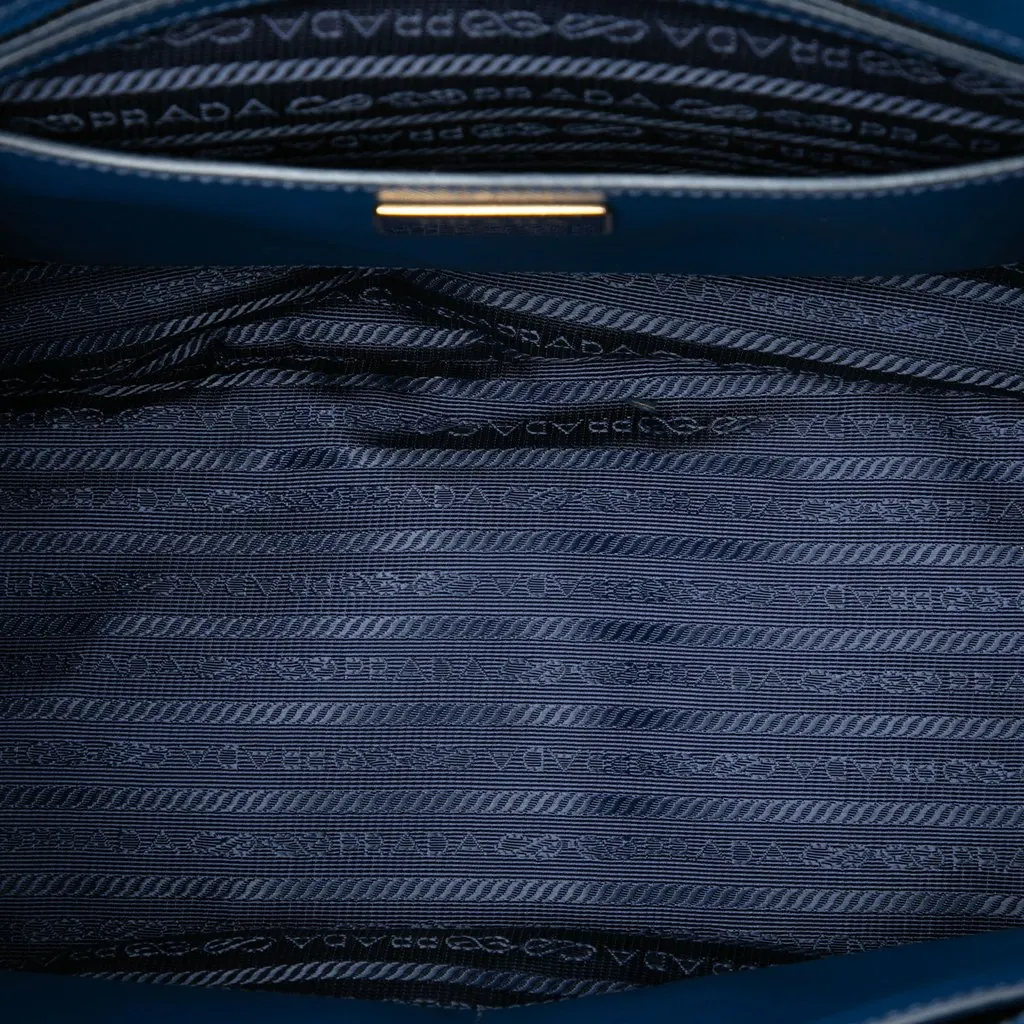 Prada Medium Saffiano Lux Galleria Double Zip Satchel Blue Leather Very good - Model View