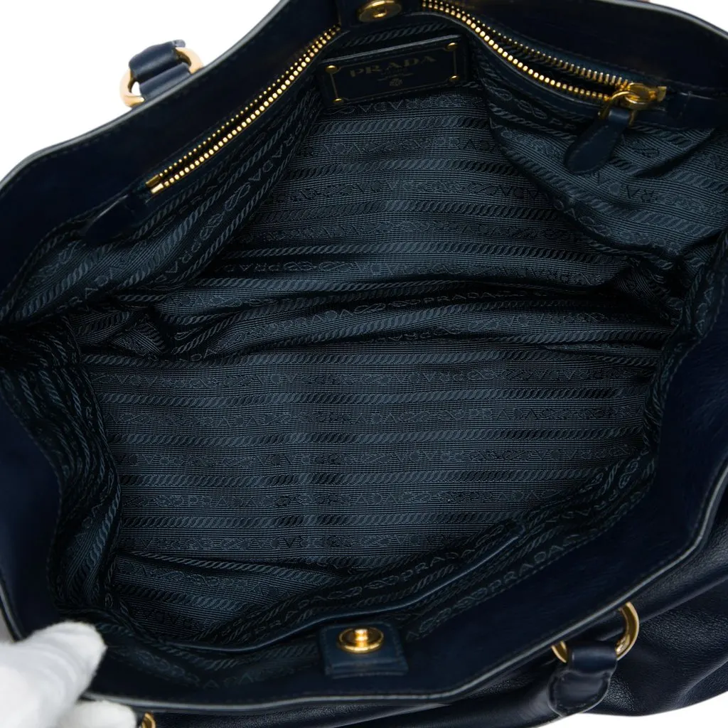 Prada Soft Calfskin Open Convertible Shopping Tote Blue Leather Very good - Model View