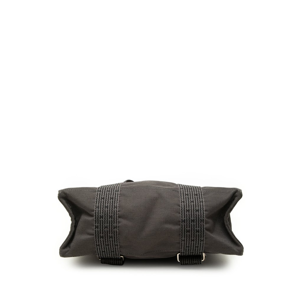 Hermès Canvas Herline Backpack MM MultiColor Large display picture 1