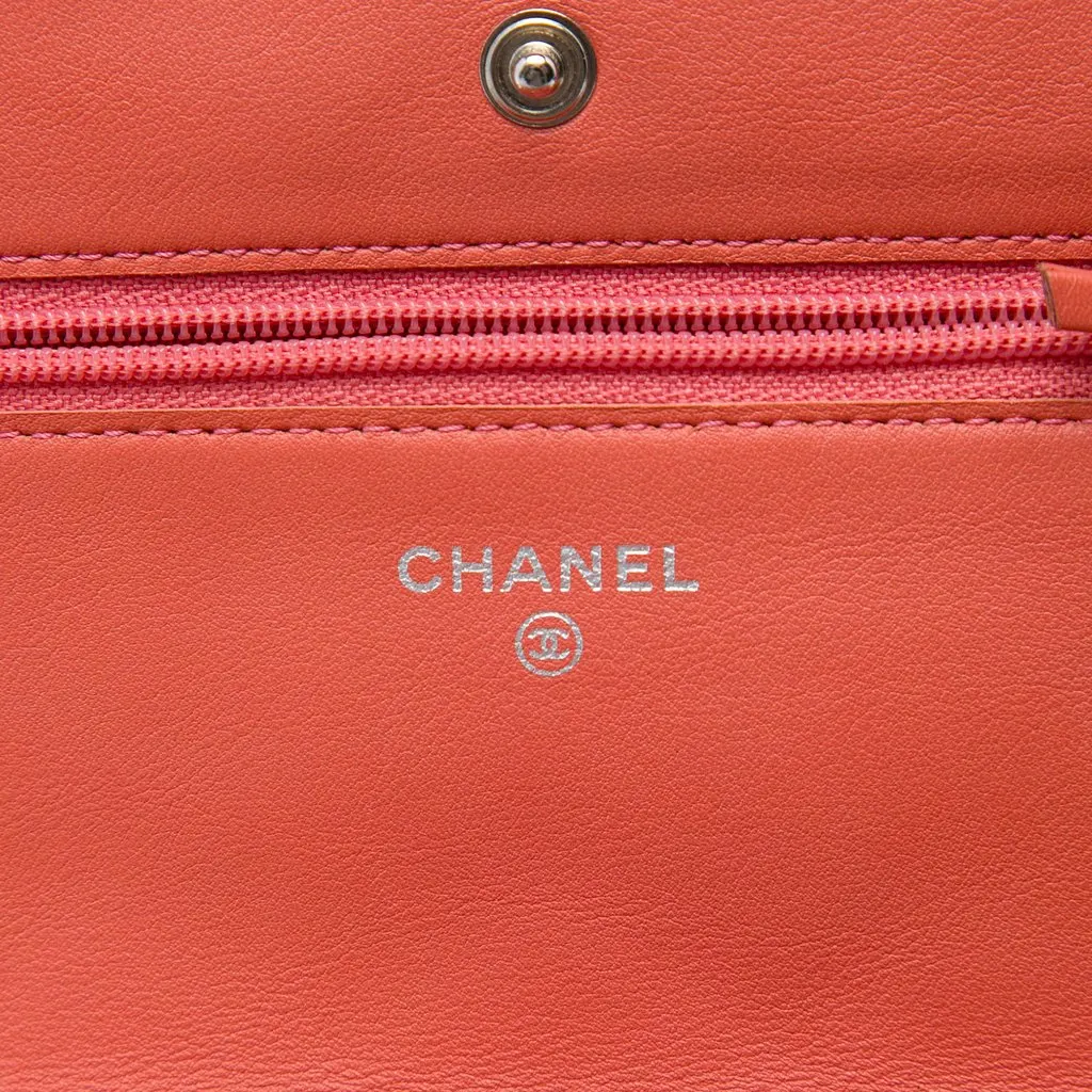 Chanel CC Quilted Patent Wallet on Chain Pink Leather Very good - Box View