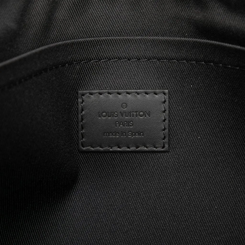 Louis Vuitton Monogram Shadow Discovery Pochette Black Leather Very good - Box View
