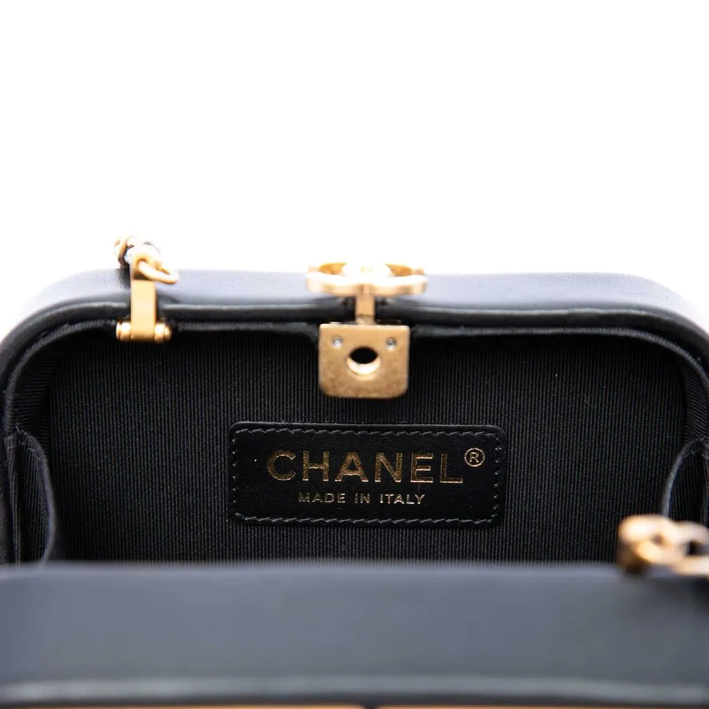 Chanel CC Lambskin and Metal Square Clutch with Chain Black Leather Very good - Box View