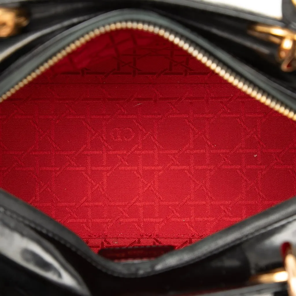 Dior Medium Patent Cannage Lady Dior Black Leather Very good - Model View