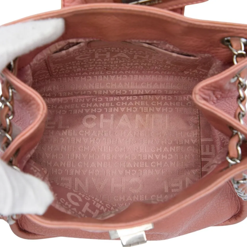 Chanel Grained Calfskin Reissue 2.55 Mademoiselle Accordion Shoulder Bag Pink Leather Very good - Model View