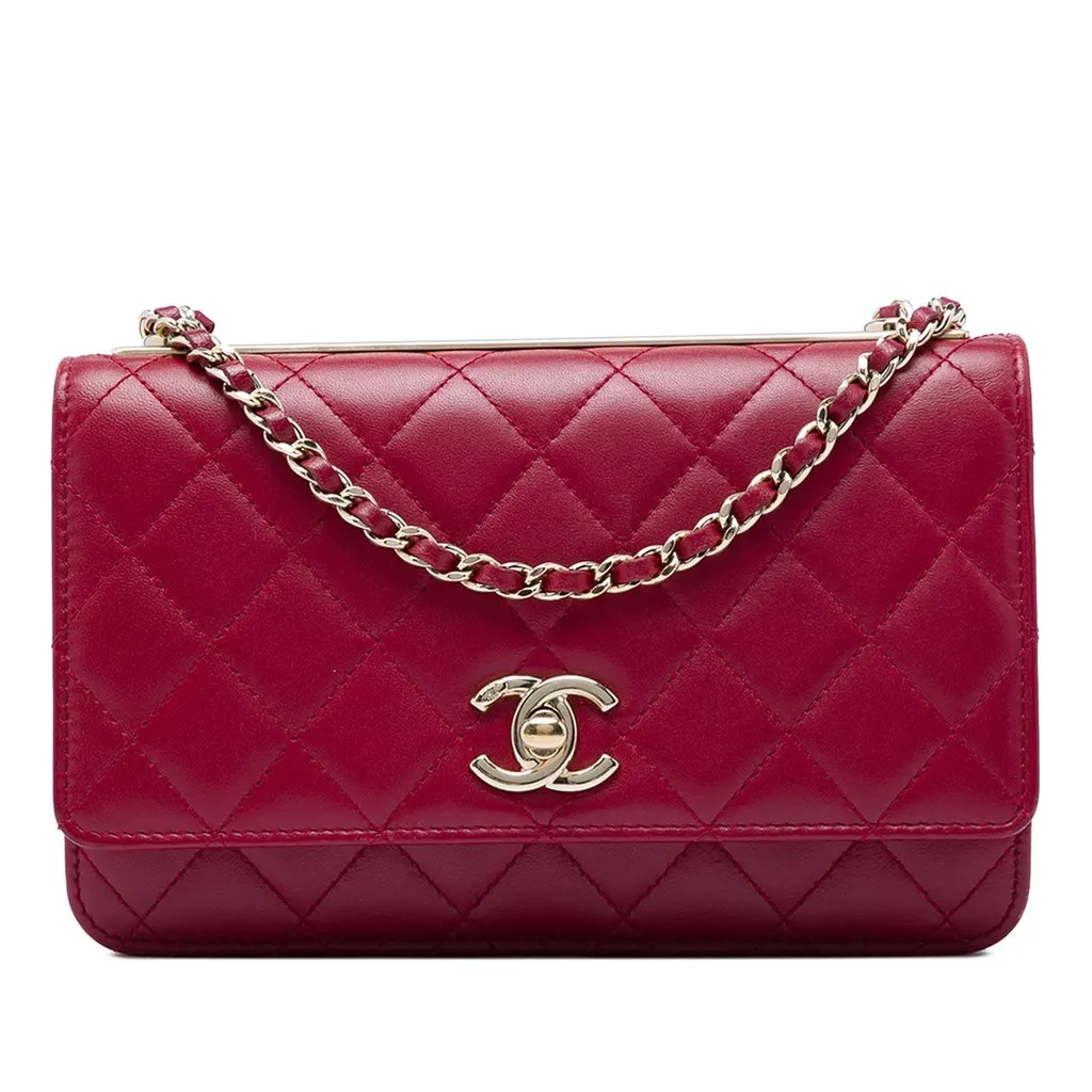 Chanel Quilted Lambskin Trendy CC Wallet On Chain Red Leather Very good - Front View