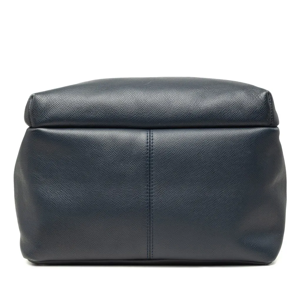 Louis Vuitton Taiga Discovery Backpack PM Blue Leather Very good - Inside View