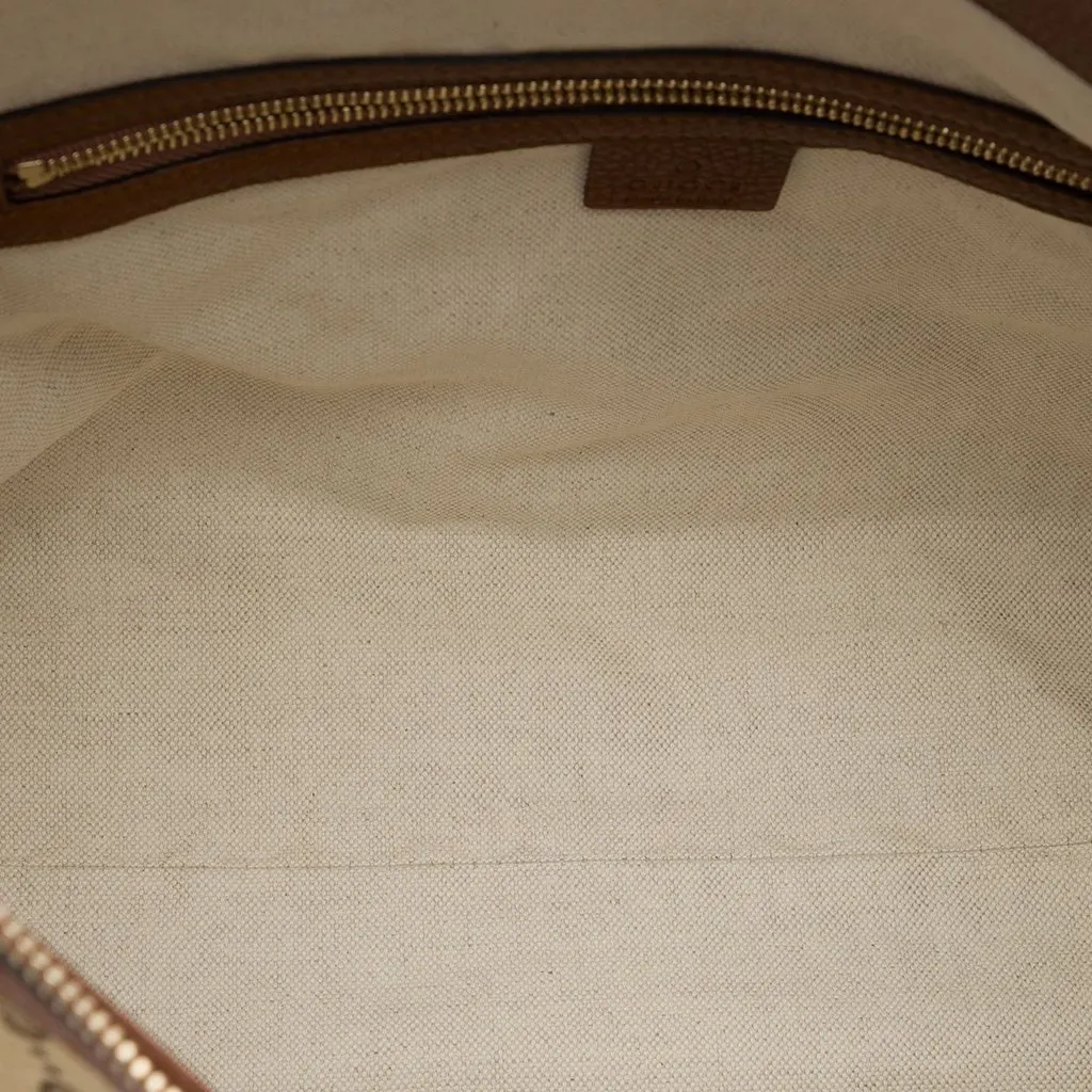 Gucci Medium GG Canvas Bella Shoulder Bag Beige Canvas Very good - Model View