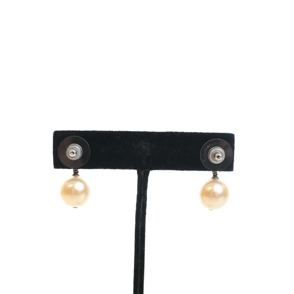 Chanel CC Brass Strass and Faux Pearl Drop Push Back Earrings Silver Metal Very good - Model View