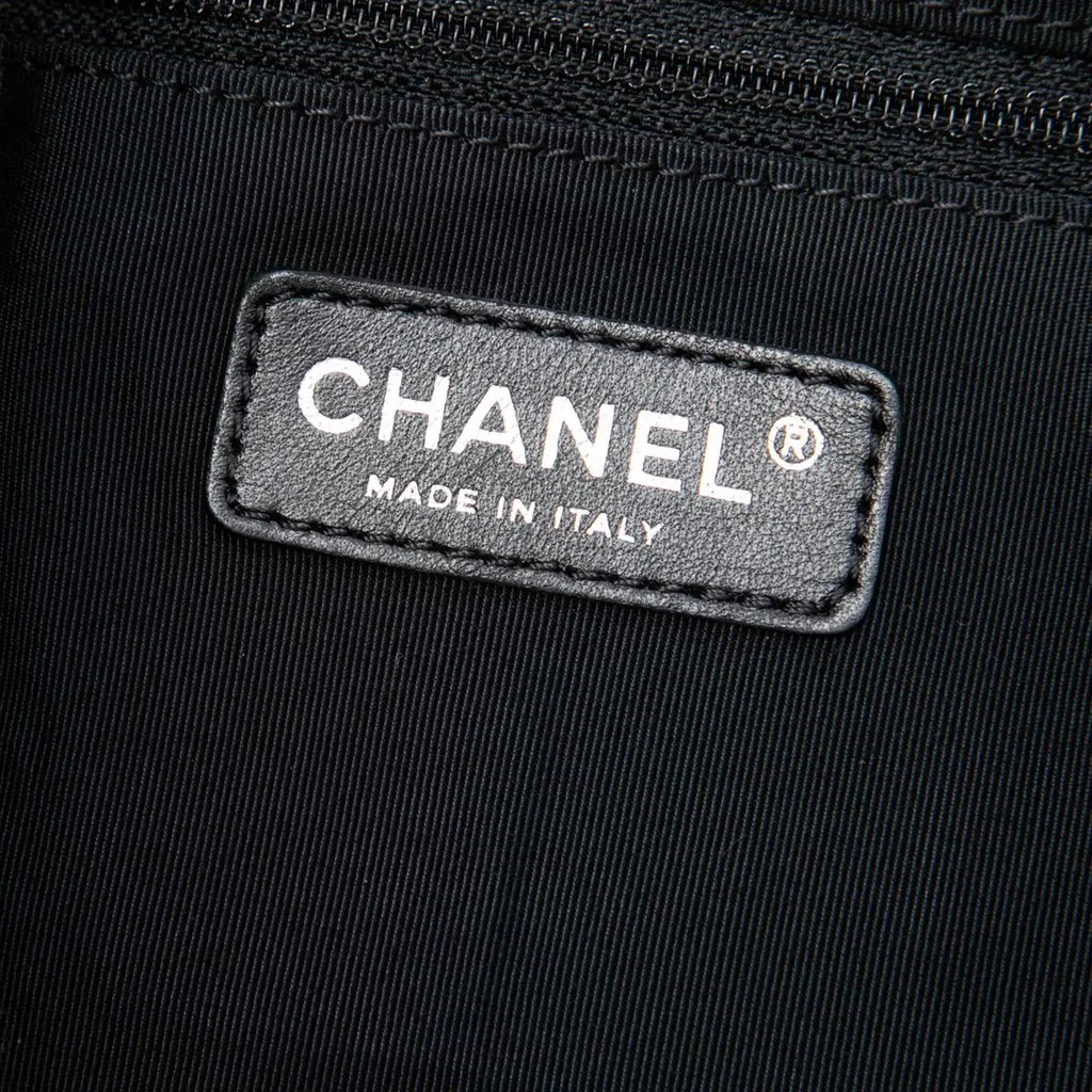 Chanel Large Quilted Denim Stretch Spirit Cabas Tote Blue Very good - Box View