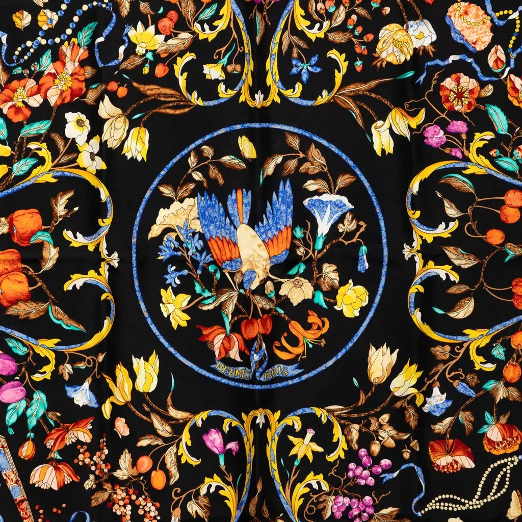 Hermès Pierres d Orient et d Occiden  Silk Scarf 90 Black Very good - Back View