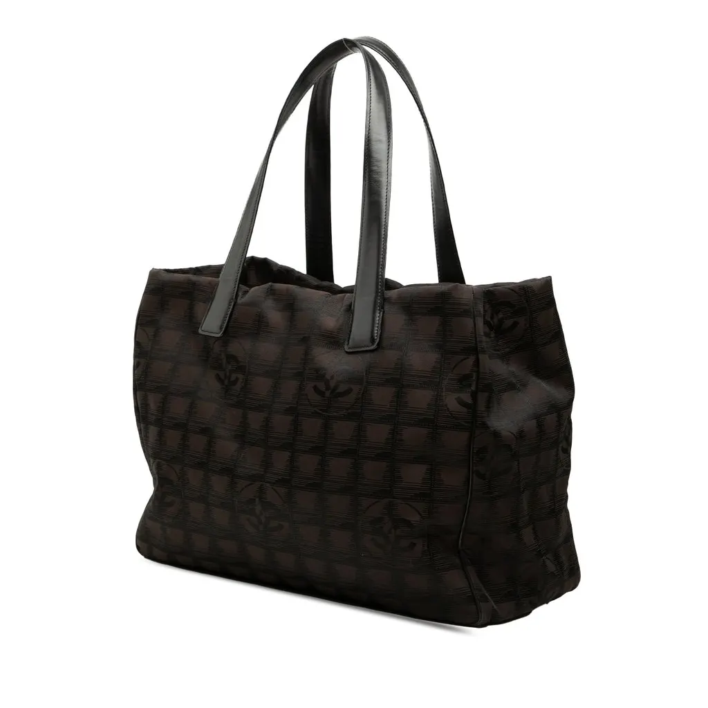 Chanel New Travel Line Nylon Tote Brown Very good - Back View
