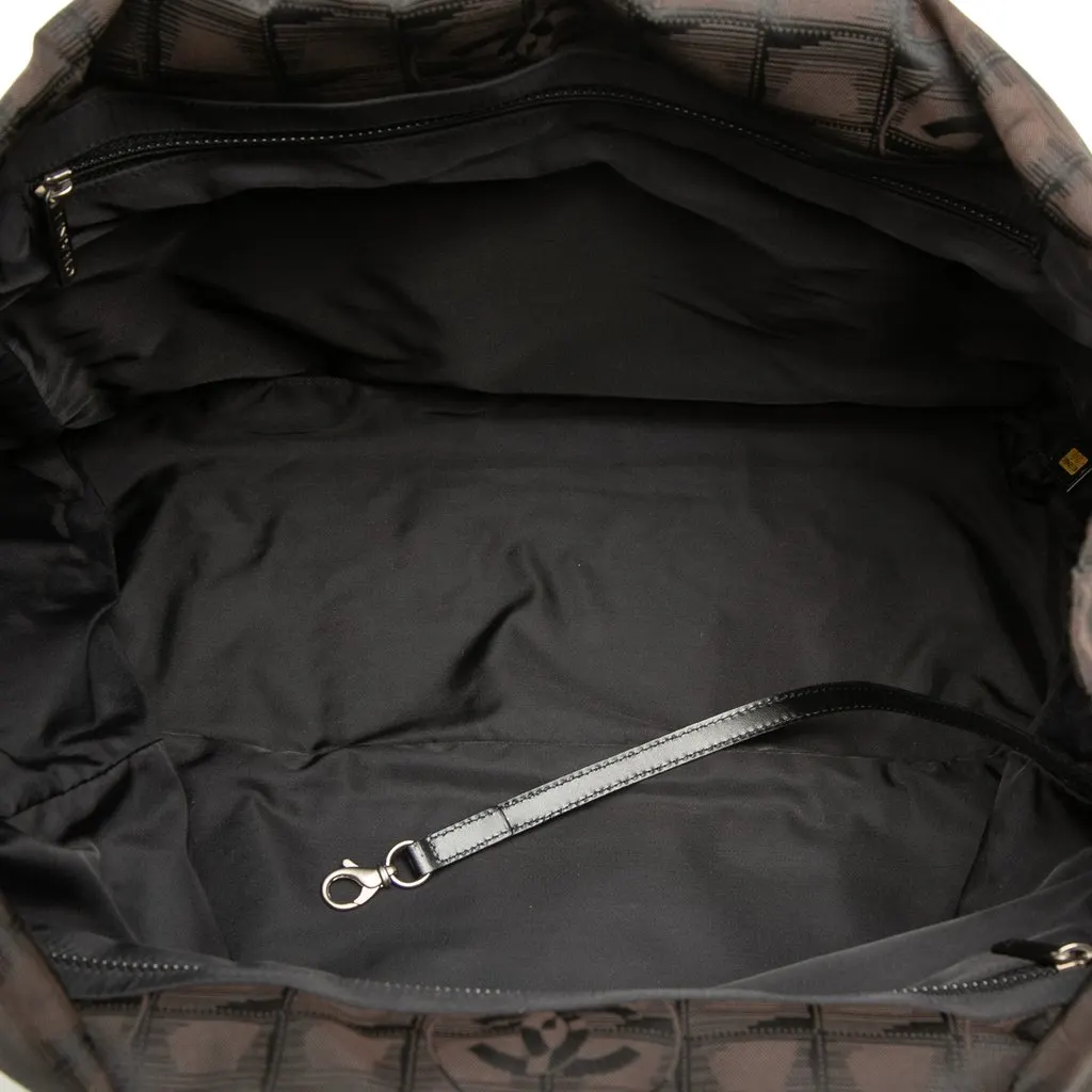 Chanel New Travel Line Nylon Tote Brown Very good - Model View
