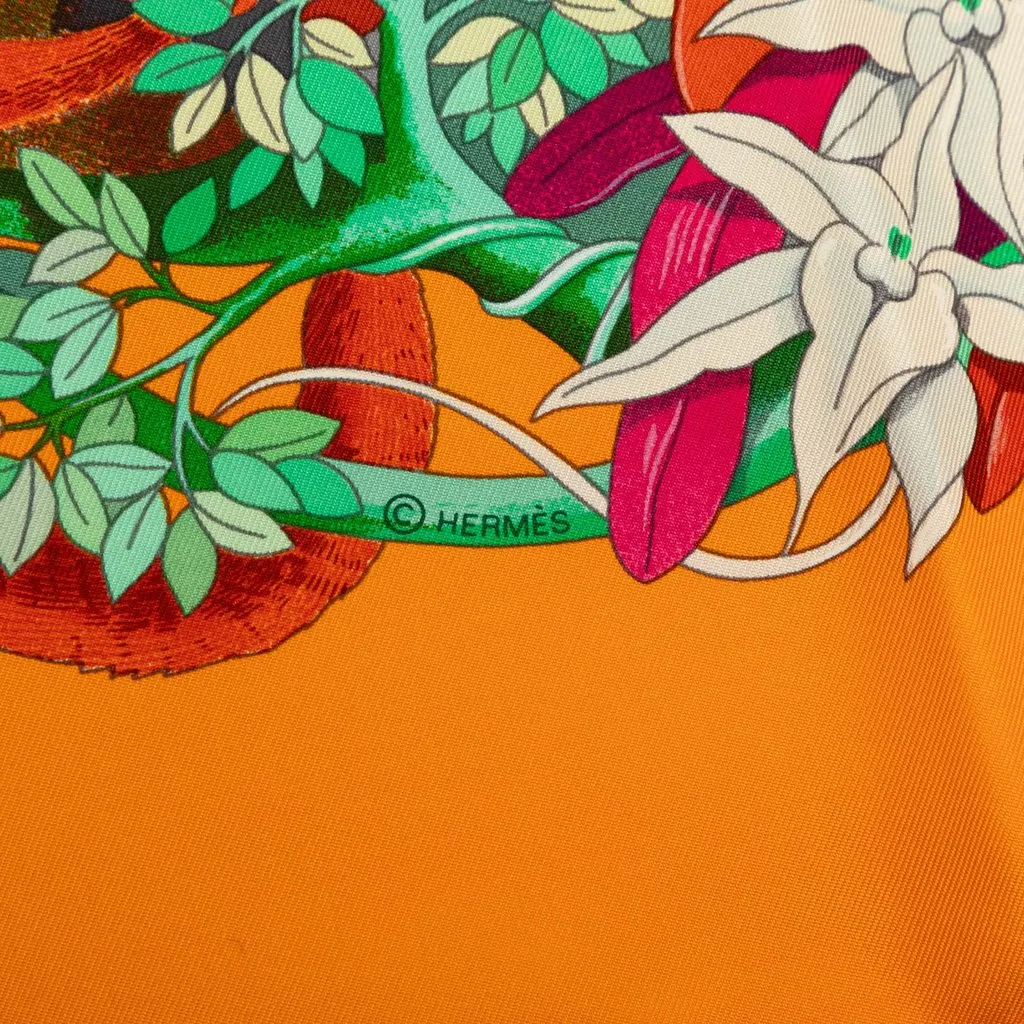 Hermès Au Coeur De La Vie Silk Scarf 90 Green Very good - Inside View