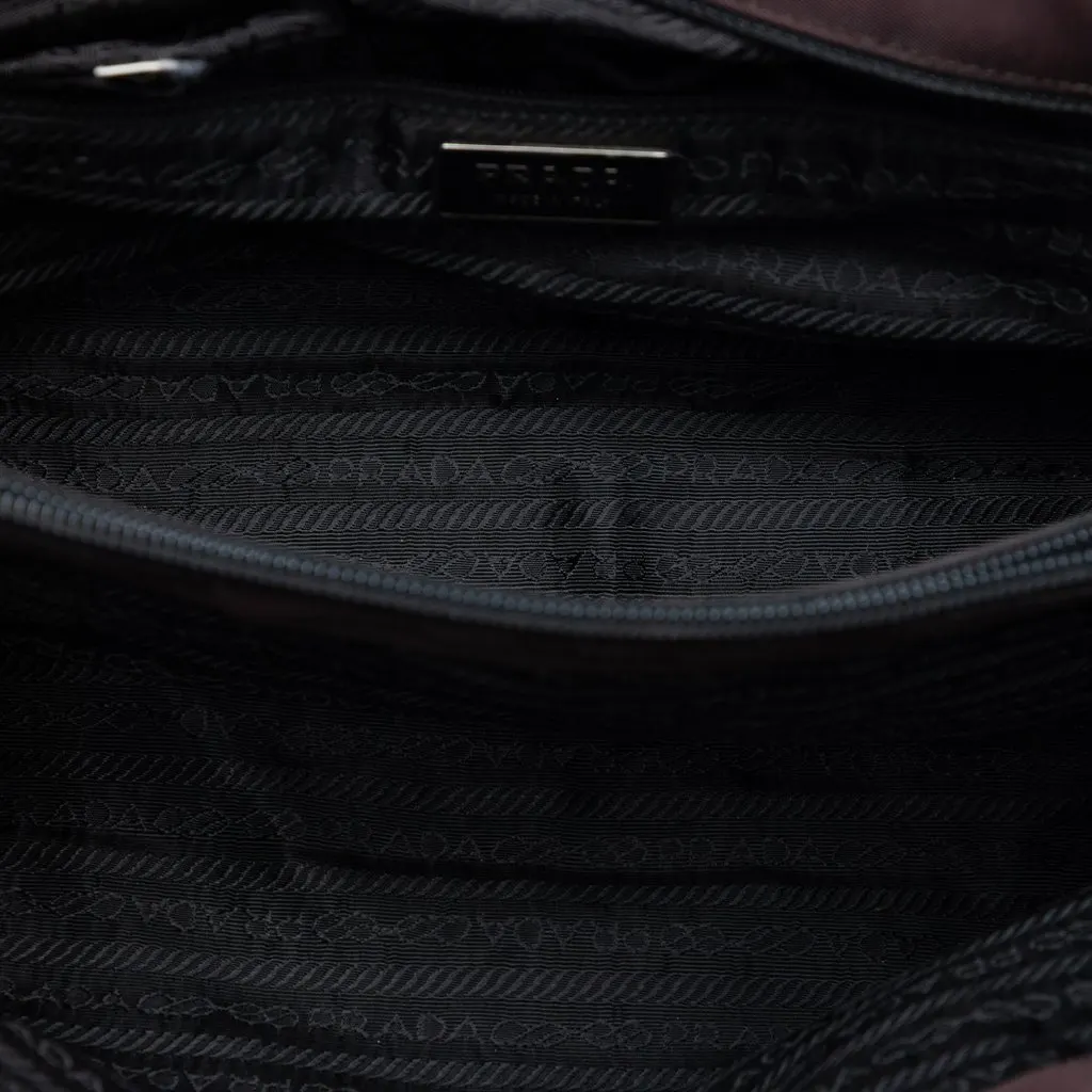 Prada Tessuto Tote Purple Very good - Model View