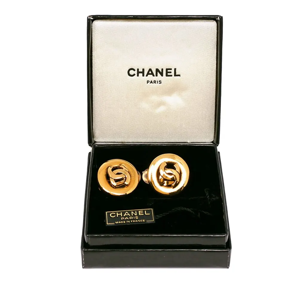 Chanel CC Gold Plated Round Clip On Earrings Gold Metal Very good - Box View