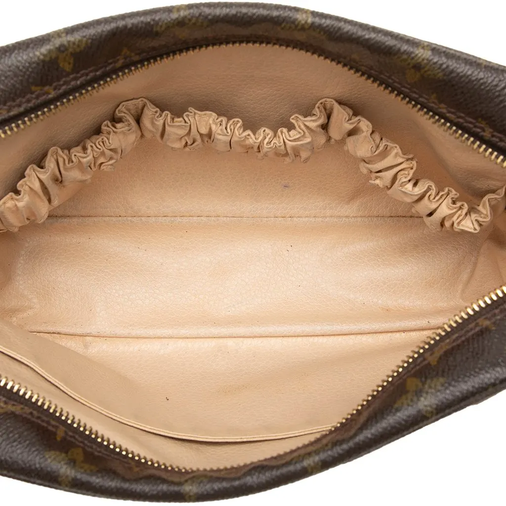 Louis Vuitton Monogram Trousse Toilette 23 Brown Canvas Very good - Model View