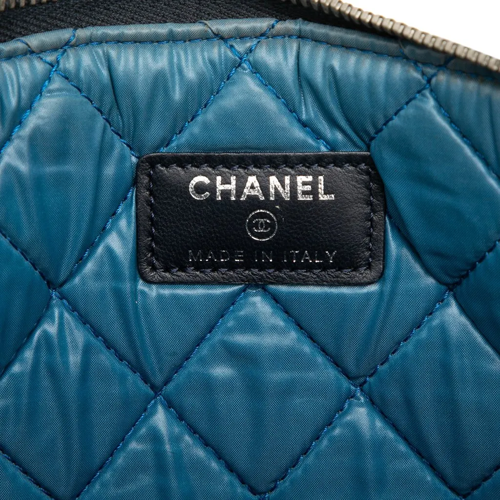 Chanel Dubai Paris Medium Quilted Printed Canvas O Case Clutch White Very good - Box View